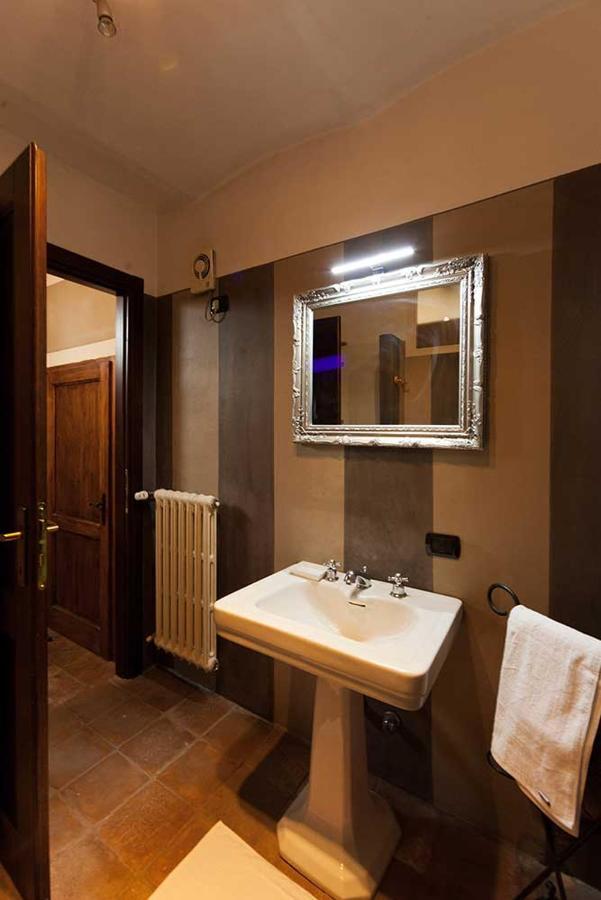 Antico Hospitale Bed & Breakfast โดลญานี ภายนอก รูปภาพ