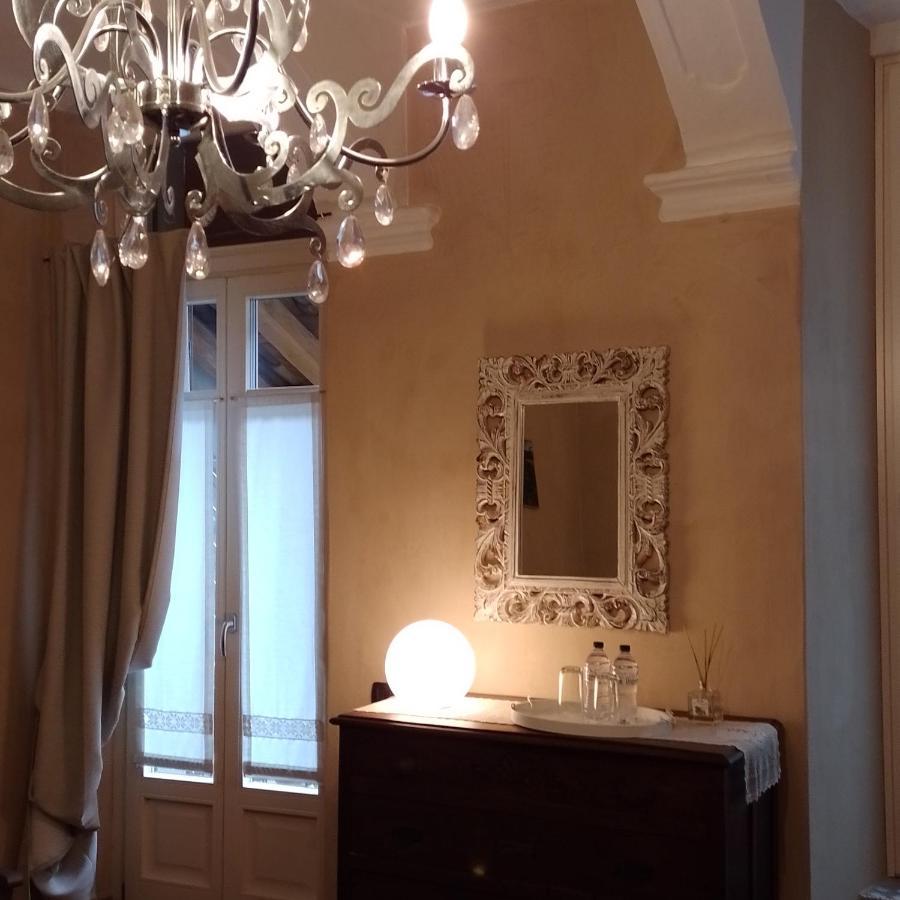 Antico Hospitale Bed & Breakfast โดลญานี ภายนอก รูปภาพ